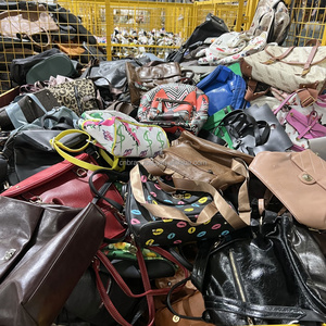Mochila Mini de Moda para Mujer Usada al por Mayor A16, Bolsa de <span class=keywords><strong>Segunda</strong></span> Mano a Precio Económico, Tiempo de Entrega de Muestra de 7 Días en China - Product Image 4