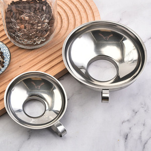 סט צנתרים מקיפים מנירוסטה לקישוט מקצועי של מאפים ועיצוב עוגות - Product Image 2