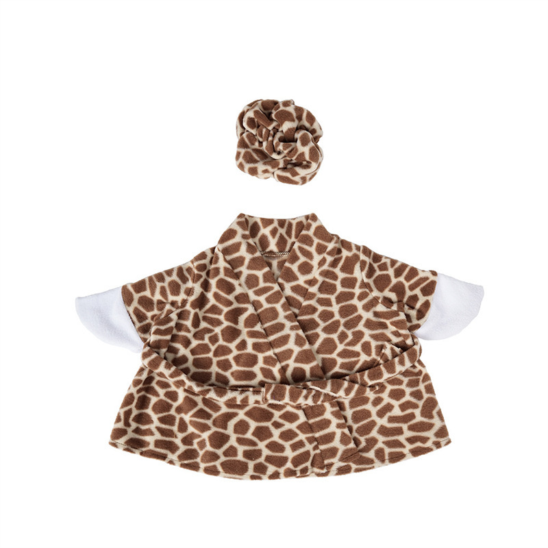 Albornoz con estampado de leopardo color café