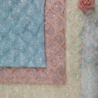 Vente directe usine Tissu maille extensible à sequins épais 100% Nylon Résistant à l'abrasion Vêtements pour filles Broderie dentelle Lettre PA