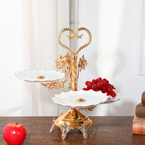 Paniers de fruits à plusieurs niveaux Cupcake Stand Assiette à dessert Style européen Gâteau Stand Fruit Candy Tower Plateau de service en verre pour la maison de mariage - Product Image 3