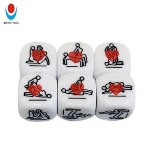 Juego de <span class=keywords><strong>Dados</strong></span> <span class=keywords><strong>Sexuales</strong></span> Acrílicos de 6 Caras y 20 mm, <span class=keywords><strong>Dados</strong></span> <span class=keywords><strong>Sexuales</strong></span> Brillantes <span class=keywords><strong>para</strong></span> Fiestas, Bares, Diversión <span class=keywords><strong>para</strong></span> Adultos, <span class=keywords><strong>para</strong></span> Hombres y Mujeres, en Color Amor Familiar <span class=keywords><strong>para</strong></span> Uso en el Hogar - Product Image 6