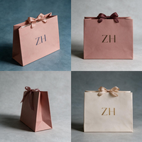 Sac en papier personnalisé de luxe avec logo en feuille d'or, mat, gaufré, laminé, grand, moyen, blanc, pour cadeaux, vêtements, magasin, shopping