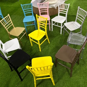 Chaises Chivari en résine plastique blanche empilables pour enfants, pour fêtes d'<span class=keywords><strong>anniversaire</strong></span> et événements - Product Image 5