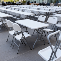 Table pliante en plastique HDPE de 6 pieds avec poignée de transport portable pour séminaire ou atelier