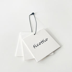 Impression d'étiquettes volantes en papier d'étiquette en tissu personnalisé <span class=keywords><strong>de</strong></span> bonne qualité bon marché d'usine pour <span class=keywords><strong>vêtements</strong></span> - Product Image 6