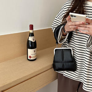 Women's Chain Shoulder Bag <b>Clip</b> Design Solid Color 7 Inch Casual Crossbody Bag Misty Blue Milky White Black - Product Image 4