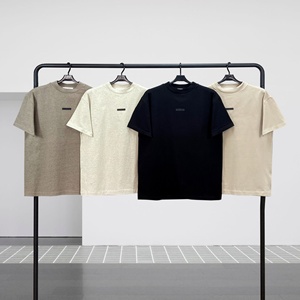 Camiseta de hombre de algodón estampada de doble hilo, estilo urbano, transpirable, que absorbe la humedad, de corte holgado y manga corta, esencial para el verano. - Product Image 3