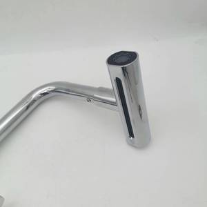 Venta al por Mayor 360 °   Grifo Mezclador de Cocina Waterfall 304 SS, Ahorro de <span class=keywords><strong>Agua</strong></span>, Anticorrosión, Resistente al Calor, Montaje en Encimera, Garantía de 5 Años - Product Image 3