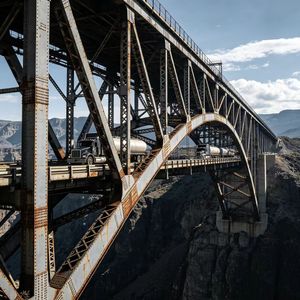 Puente Modular Prefabricado de Acero Resistente a la Corrosión para Proyectos de Infraestructura en Montañas y Cañones - Product Image 4