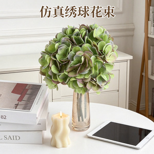 Bouquet d'hortensias artificiels en caoutchouc souple Meiduo Flower Industry pour décoration de mariage et de maison - Product Image 1