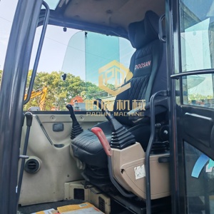 รถขุดดิน Doosan DH60 มือสอง ขนาด 6 ตัน รถขุดไฮดรอลิกแบบตีนตะขาบ Doosan Dx60 พร้อมใบรับรอง EPA/CE มีสินค้าในสต็อก - Product Image 6