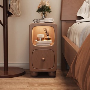 Multifunktionaler Nachttisch aus massivem Holz für kleine Wohnungen, Schlafzimmer, leichter Luxus, hochwertiger, einfacher Nachttisch, minimalistisch - Product Image 1