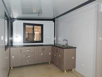 Maison préfabriquée modulaire mobile à double aile extensible, personnalisable en usine, de 2 à 6 chambres, pour bureau, design moderne