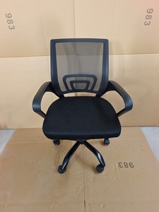 Fauteuil <span class=keywords><strong>de</strong></span> <span class=keywords><strong>Bureau</strong></span> Intelligent en Gros Échantillon Livraison Gratuite Fauteuil <span class=keywords><strong>de</strong></span> <span class=keywords><strong>Bureau</strong></span> en Maille Noire avec <span class=keywords><strong>Coussin</strong></span> d'Assise Confortable - Product Image 2