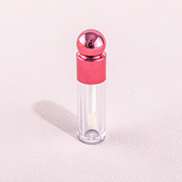 Tube de brillant à lèvres en forme de boule de 4.5ml Récipient d'huile pour les lèvres de maquillage Tube de blâme pour lèvres transparent personnalisé pour emballage cosmétique