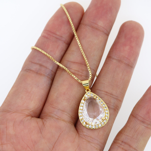 Collana con Ciondolo a Cuore Delicato Placcato Oro 18K, Catena con Perline e Zirconi Multicolore, Gioielli alla Moda per Donne e Ragazze - Product Image 4