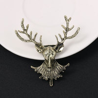 Broche tendance pour homme, col de costume, style rétro, or, motif animal mignon, tête de cerf dorée, accessoires personnalisés en forme de cornes