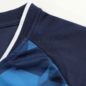 ชุดเสื้อฟุตบอลสัตว์โอเวอร์ไซส์สำหรับผู้ใหญ่ชุดเสื้อสีเขียวย้อนยุคมีลายพิมพ์โลโก้ออกแบบได้ตามต้องการ - Product Image 4