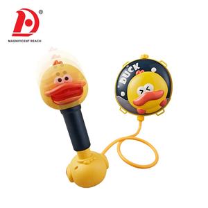 HUADA 2 en 1 juego al aire libre dibujos animados pato mochila pistola de agua juegos de juguete para niños pistola de agua de largo alcance juguetes de verano - Product Image 2