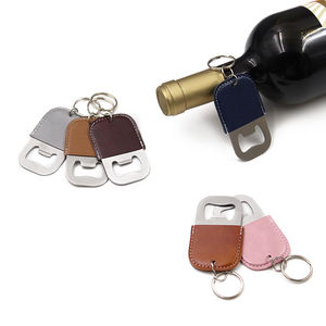 Abridor de botellas de cuero PU con estilo creativo, llavero, abridor de botellas de cerveza de Metal portátil, recuerdo de boda, regalos de fiesta para invitados - Product Image 1
