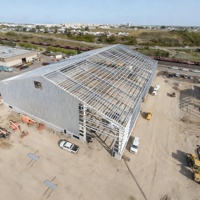 Atelier logistique en structure métallique préfabriquée, bâtiment industriel, bâtiment commercial en structure métallique