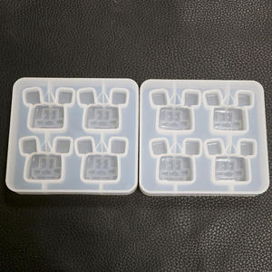 Molde <span class=keywords><strong>de</strong></span> Silicona para Resina, Diseño <span class=keywords><strong>de</strong></span> <span class=keywords><strong>Mickey</strong></span> con Cabeza <span class=keywords><strong>Cuadrada</strong></span> y Espejo, para Hacer Colgantes <span class=keywords><strong>de</strong></span> Cristal DIY - Product Image 6