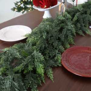 Guirnalda Decorativa de Hojas de Cedro y Ciprés Artificiales, Aspecto Natural, con Pegamento Suave, para Navidad, Hogar, Pino, Enredadera, Planta Verde, Estilo Europeo - Product Image 4