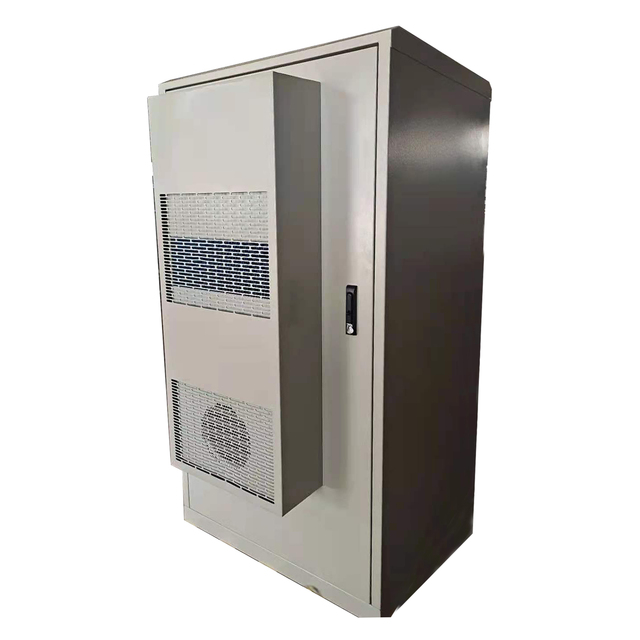 Aluminum Alloy Outdoor Telecom Cabinet with  Heat Exchanger Installed on the Door of 22 U 19 Inch Rack and 2-Story Battery Rack