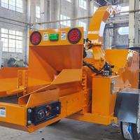 Machine industrielle de broyage du bois avec système d'alimentation automatique pour le recyclage commercial du bois