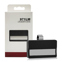 Control remoto Security+ 971LM 973LM para puerta de garaje, compatible con 390 MHz y botones de aprendizaje rojos y naranjas.