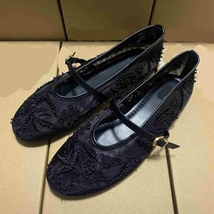 Nouvelles Chaussures Simples Femme Printemps-Été 2026 Style Rétro Broderie Perles Incrustées Chaussures <span class=keywords><strong>de</strong></span> <span class=keywords><strong>Ballet</strong></span> en Maille - Product Image 3