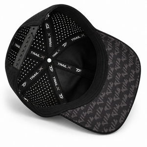 Gorra de Golf Negra Impermeable de Poliéster con Visera Curva, Perforaciones Láser, Cierre a Presión, Logotipo de Letras Bordadas en 3D Personalizado OEM - Product Image 5