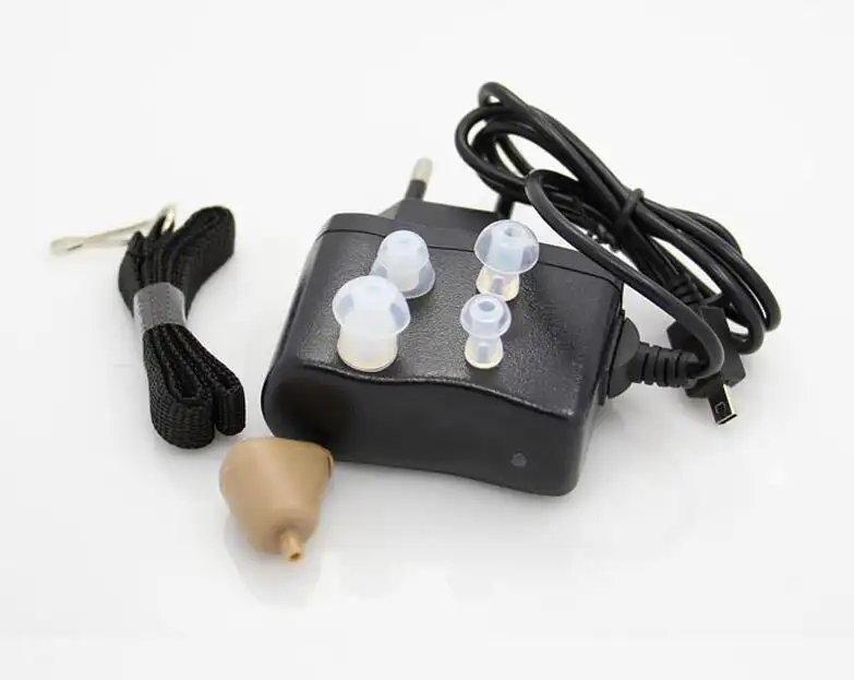 أداة مساعدة سمع تناظرية ذكية عالية الجودة للكبار جهاز مكبر للصوت قابل للشحن جهاز قابل للنقل غير مرئي داخل الأذن