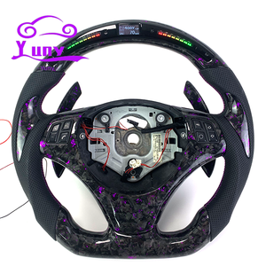 <span class=keywords><strong>Volante</strong></span> de fibra de carbono forjado LED personalizado para <span class=keywords><strong>BMW</strong></span> E90 E91 E92 E93 M2 M3 3-Series 328i 330i 335d 1-series <span class=keywords><strong>135i</strong></span> Racing Style - Product Image 1