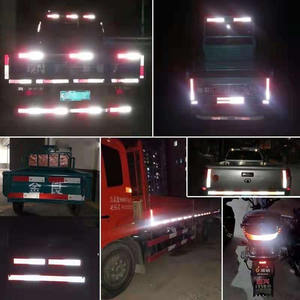 Ruban adhésif rouge et blanc imperméable, autocollant réfléchissant haute visibilité, non déchirable, adapté aux camions remorques - Product Image 6