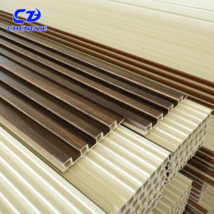 Panel <span class=keywords><strong>de</strong></span> Pared WPC Moderno Personalizado al Mejor <span class=keywords><strong>Precio</strong></span>, Diseño Acanalado, Impermeable y Ecológico <span class=keywords><strong>para</strong></span> Decoración Interior <span class=keywords><strong>de</strong></span> Comercios y Apartamentos - Product Image 1