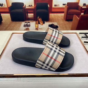 Original Luxury Designer Flat <b>slippers</b> Fashion Outdoor Shoes Walking Casual Top Quality Sandals - Product Image 5