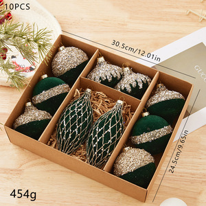 กล่องของขวัญลูกบอลกำมะหยี่คริสต์มาสพร้อมส่ง ขนาด 6 ซม. ตกแต่งด้วยกลิตเตอร์เพ้นท์มือ สำหรับแขวนตกแต่งต้นคริสต์มาส สำหรับตกแต่งบ้านในช่วงเทศกาล - Product Image 6