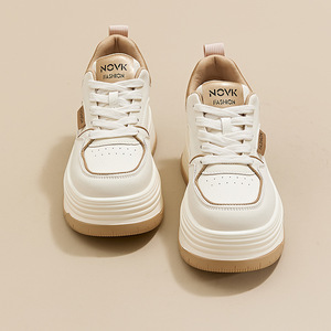 Baskets blanches élégantes et décontractées pour femmes, toutes saisons, avec talon compensé de 8 cm, en microfibre respirante, semelle épaisse, style mocassins - Product Image 5