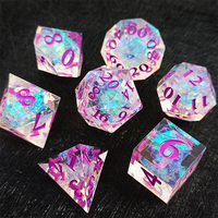 Set Dadu DND Resin Bunga Cantik Buatan Tangan Feeron dengan Kotak Logam Polihedral 7 Buah Ramah Lingkungan MOQ Kecil
