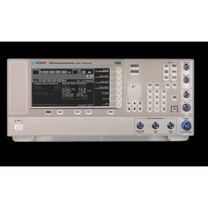 Générateur de signal analogique Keysight PSG 20 GHz, source de fréquence haute précision à onde sinusoïdale - Product Image 1