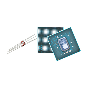 TC1015-3.3VCT713 IC REG LINEAR 3.3V 100MA SOT23-5 Spécialement conçu pour les régulateurs de tension - Régulateurs linéaires à faible chute de tension - Product Image 1