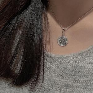 จี้เงินแท้ S925 รูปเทพเจ้าแห่งโชคลาภ 5 ช่อง ดีไซน์เฉพาะตัว พร้อมสไตล์วินเทจเรียบง่ายทันสมัย สำหรับงานเฉลิมฉลองปีใหม่ - Product Image 2