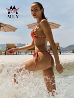 Ensemble de bikini micro triangle personnalisé, imprimé tie-dye, maillot de bain de luxe, string à nouer sur le côté, séchage rapide à l'avant, pour femme, plage