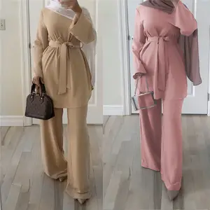 Elegant Muslim suits top and pants for muslim women