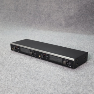 Système de monitoring intra-auriculaire sans fil stéréo UHF 2 canaux compatible avec plusieurs émetteurs pour l'audio de scène - Product Image 6