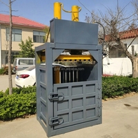 Presse à balles pour plastique, aluminium, ferraille, carton et vêtements