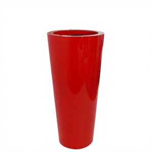 Jardinières décoratives modernes en fibre de verre, grandes jardinières d'extérieur, directement de l'usine, provenant d'un fabricant vietnamien - Product Image 1
