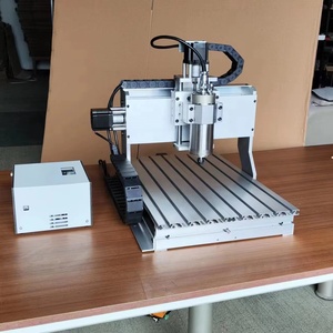 Mini Router CNC de 3 Ejes y un Solo Husillo 3040 con Enfriamiento por Agua, Bomba y Engranajes para Grabado y Corte de Aluminio y Madera - Product Image 5